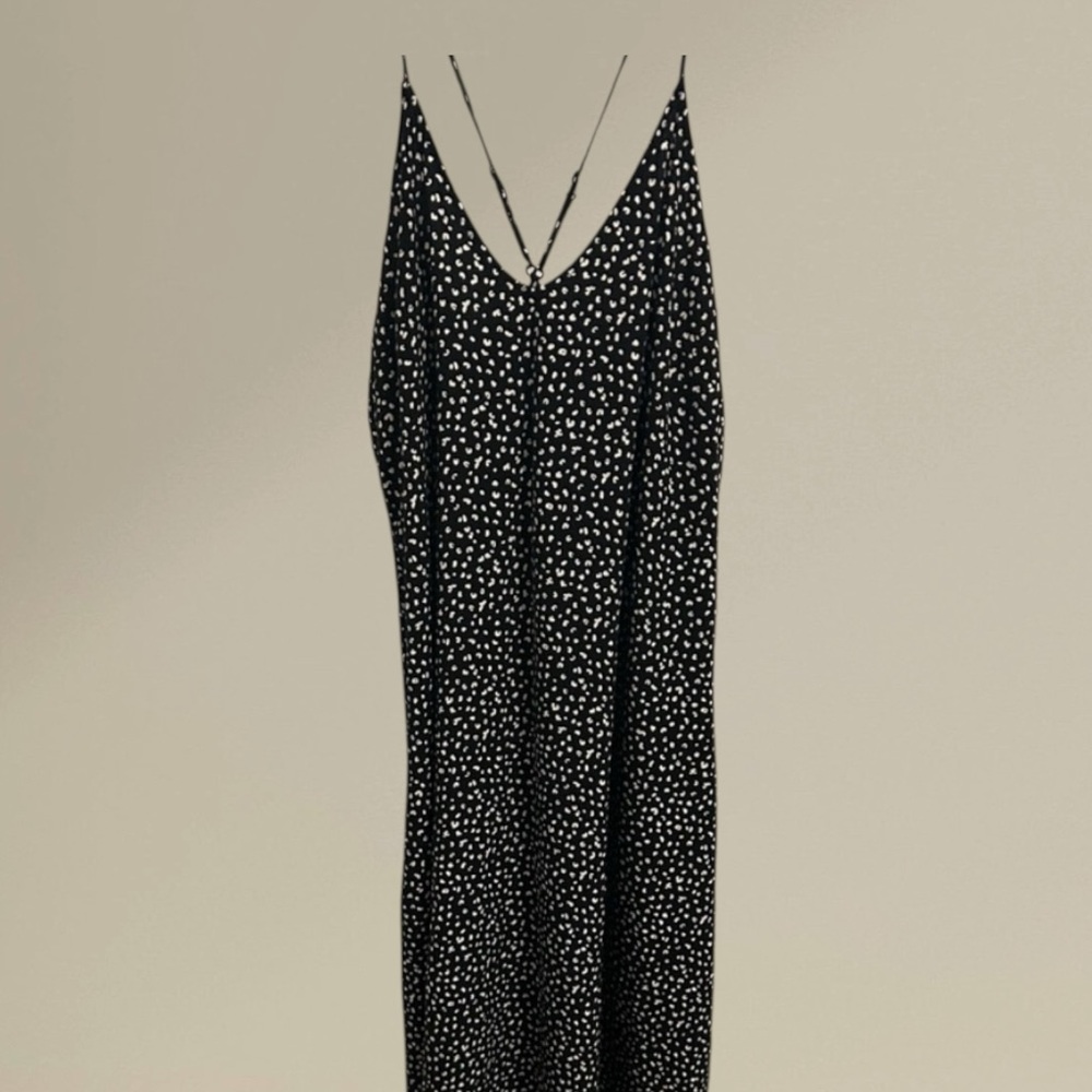 Brand new - Old Navy Black and White Patterned Dress
